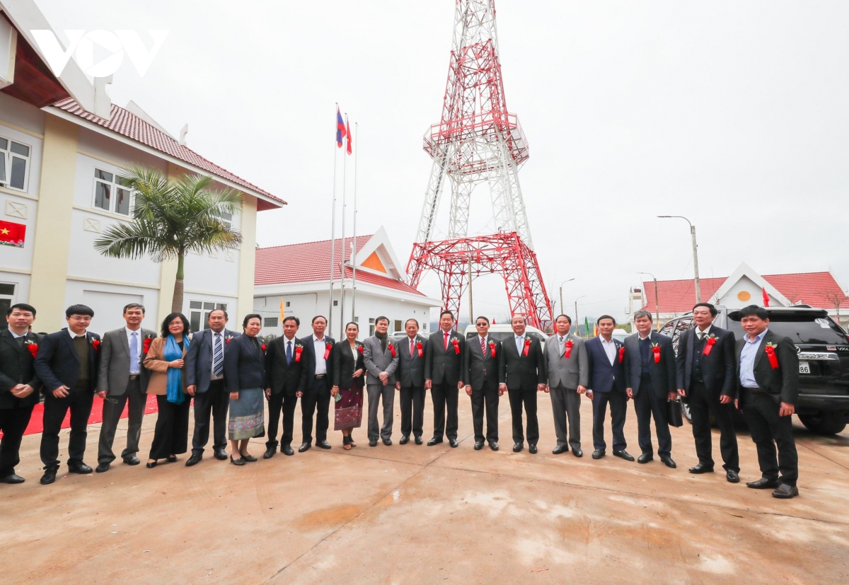 khanh thanh va ban giao Dai phat thanh phat hinh tinh xaysomboun, lao hinh anh 11